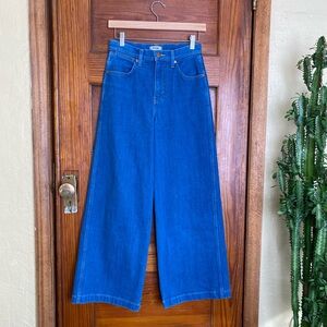 Wrangler wide leg jean, size 25